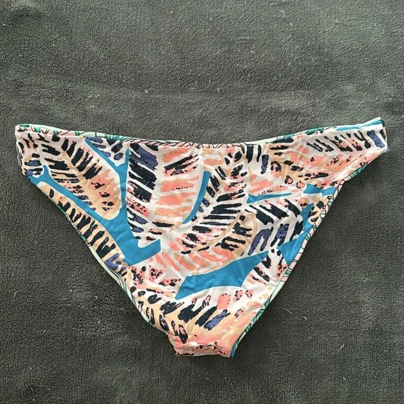 Maaji reversible bikini bottom - Picture 5 of 5